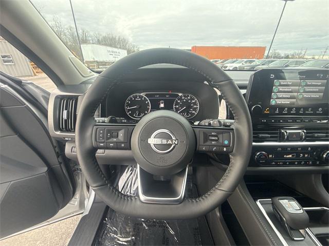 new 2025 Nissan Pathfinder car, priced at $46,363