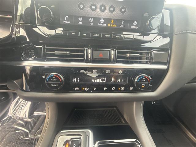 new 2025 Nissan Pathfinder car, priced at $46,363
