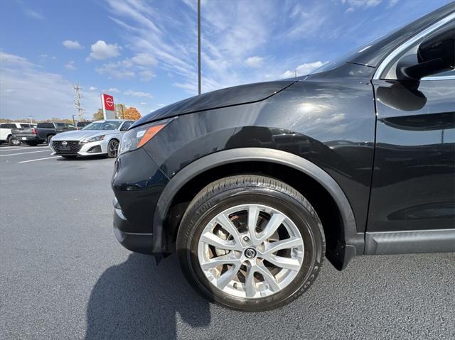 used 2021 Nissan Rogue Sport car, priced at $20,039