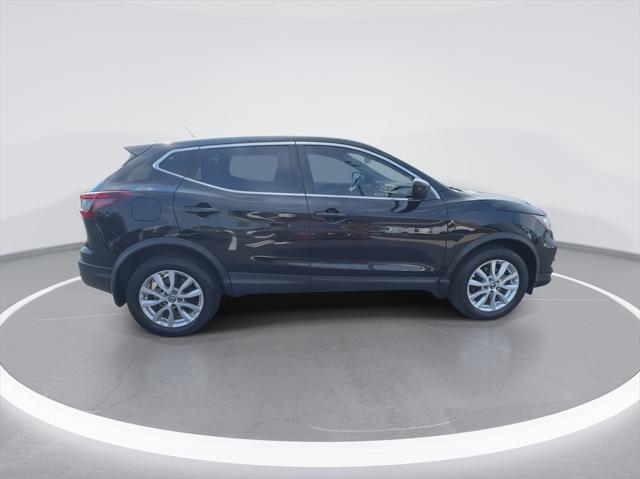 used 2021 Nissan Rogue Sport car, priced at $20,039