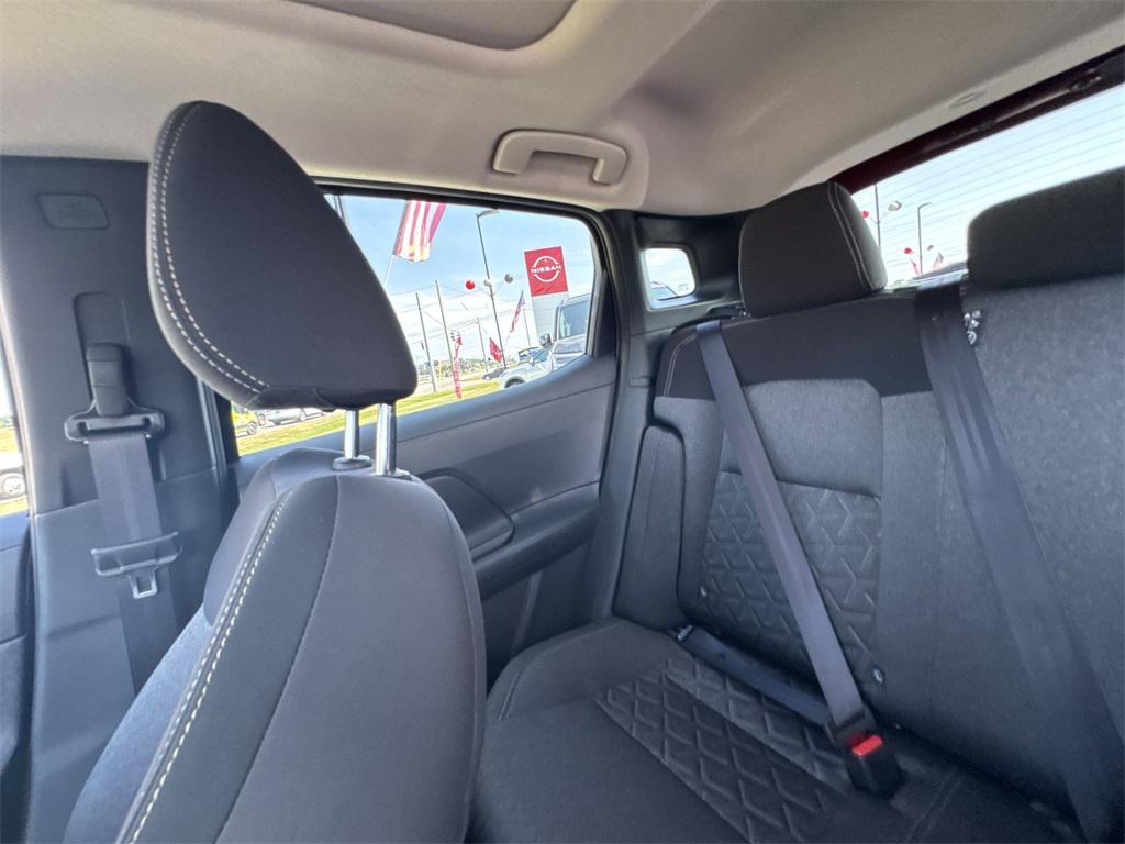new 2025 Nissan Kicks car, priced at $27,854