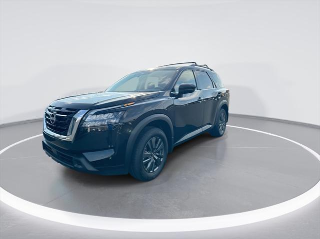 new 2025 Nissan Pathfinder car, priced at $43,910