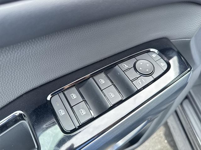 new 2025 Nissan Pathfinder car, priced at $46,764