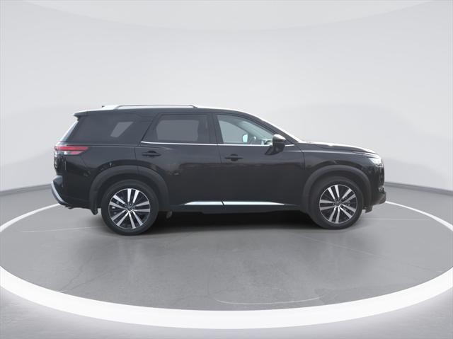 used 2024 Nissan Pathfinder car, priced at $45,469