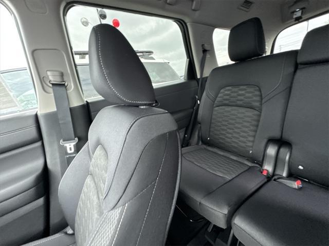 new 2025 Nissan Pathfinder car, priced at $36,813