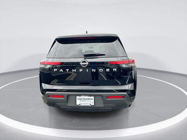 new 2025 Nissan Pathfinder car, priced at $36,813