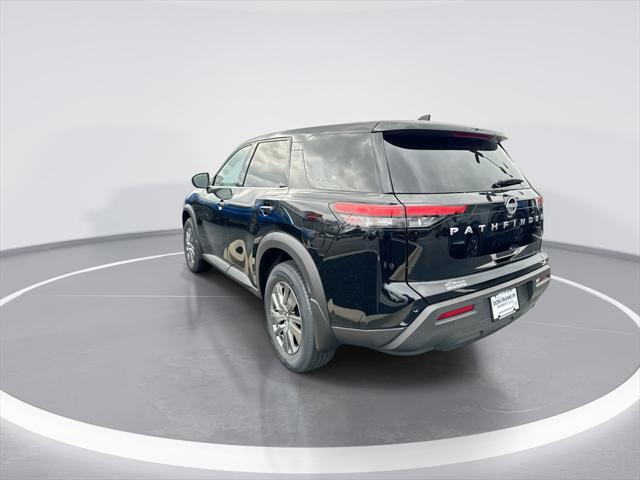 new 2025 Nissan Pathfinder car, priced at $36,813