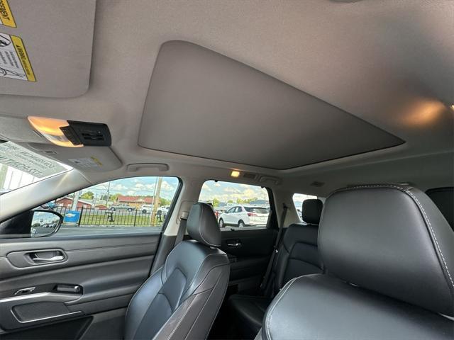 used 2022 Nissan Pathfinder car, priced at $33,995