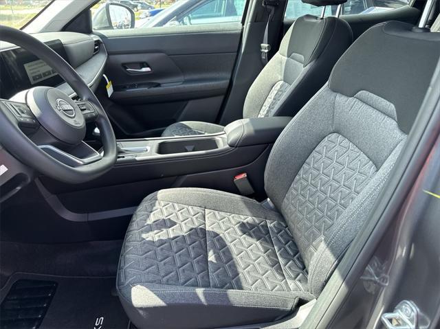 new 2025 Nissan Kicks car, priced at $26,515