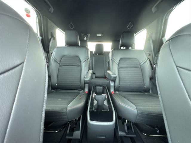 new 2025 Nissan Pathfinder car, priced at $42,688