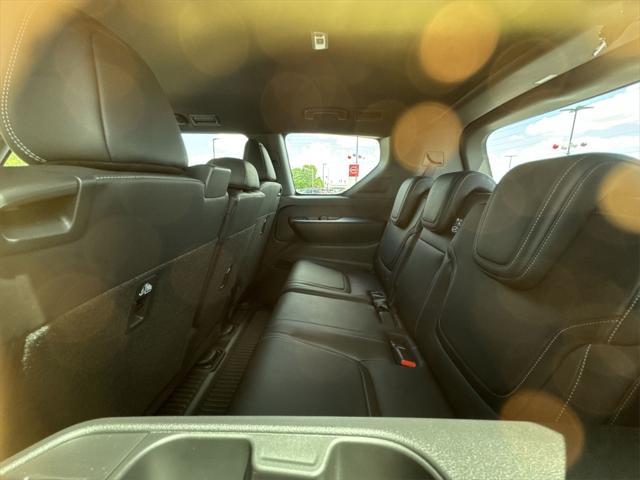 new 2025 Nissan Armada car