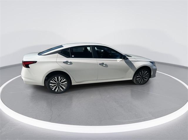 new 2025 Nissan Altima car, priced at $28,746