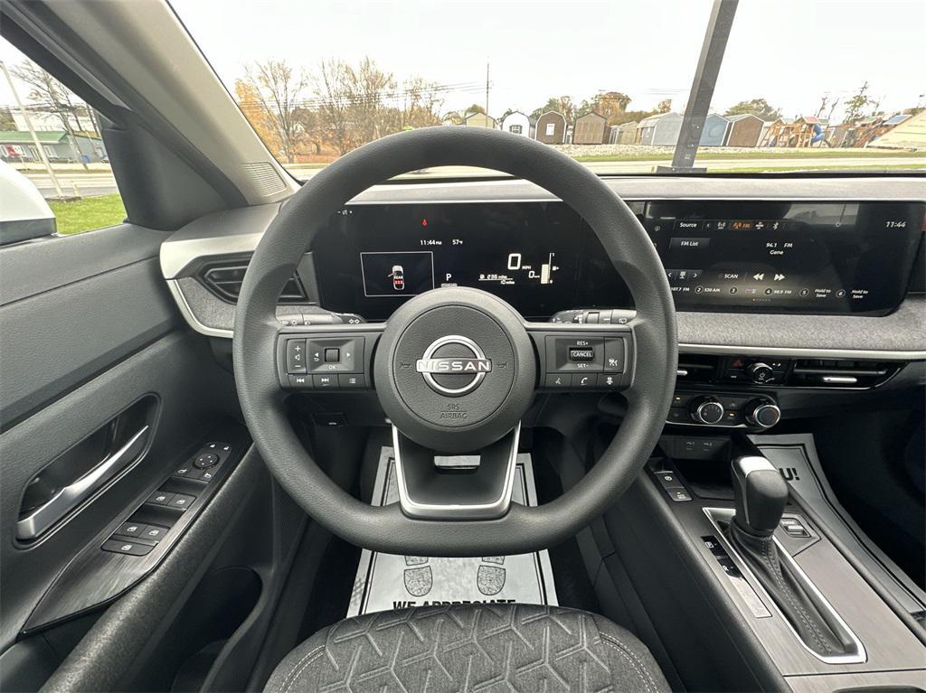 new 2025 Nissan Kicks car, priced at $24,809