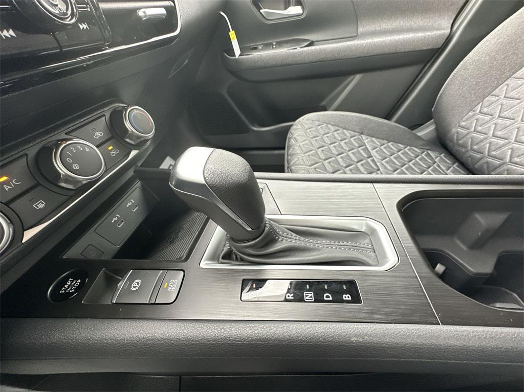 new 2025 Nissan Kicks car, priced at $24,809