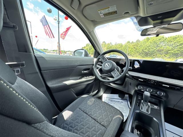 new 2025 Nissan Kicks car, priced at $24,996