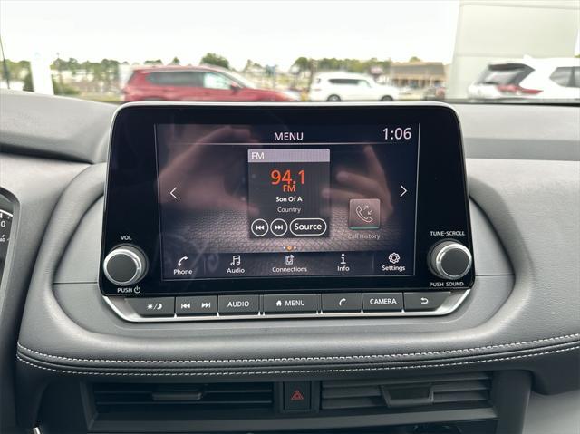 new 2025 Nissan Rogue car, priced at $29,678