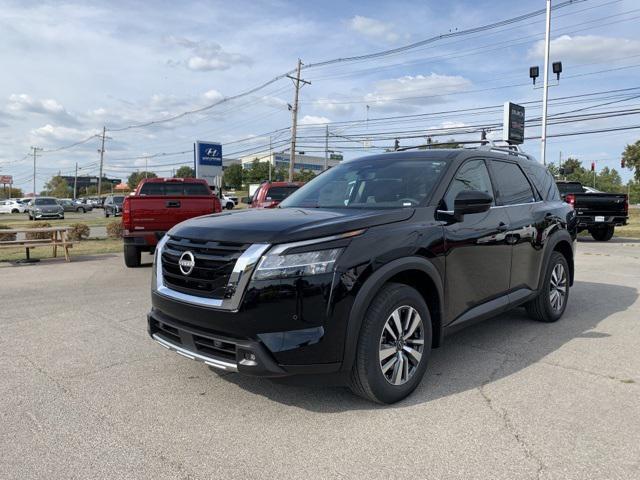 new 2024 Nissan Pathfinder car, priced at $43,250