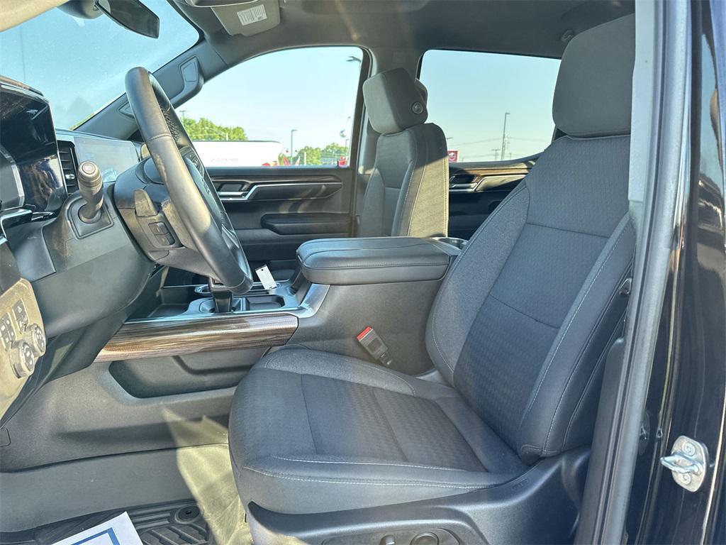 used 2023 Chevrolet Silverado 1500 car, priced at $45,975