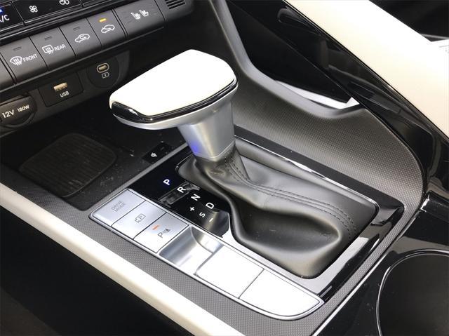 used 2024 Hyundai Elantra car, priced at $25,505