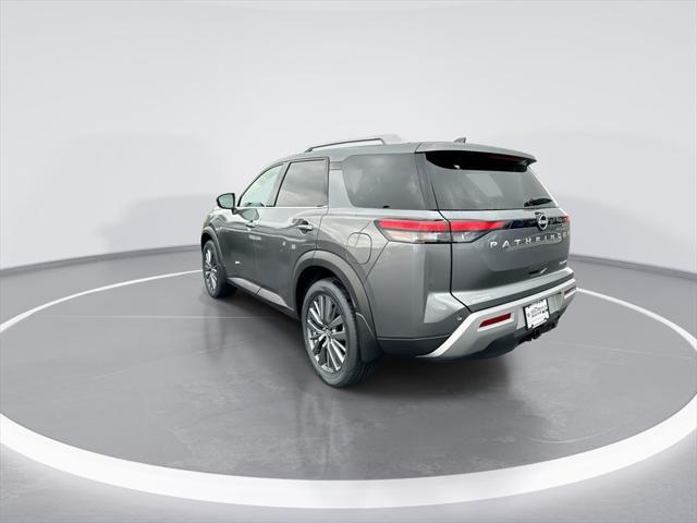 new 2025 Nissan Pathfinder car, priced at $44,647