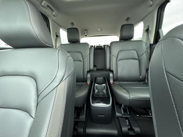 new 2025 Nissan Pathfinder car, priced at $44,647