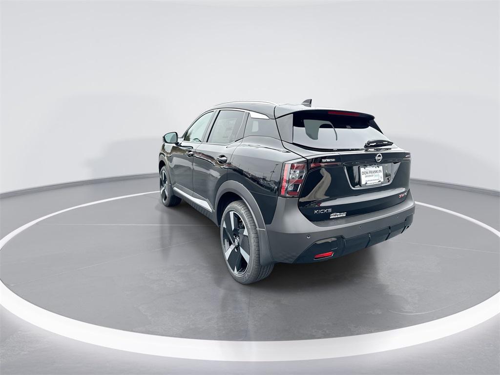 new 2025 Nissan Kicks car, priced at $28,060