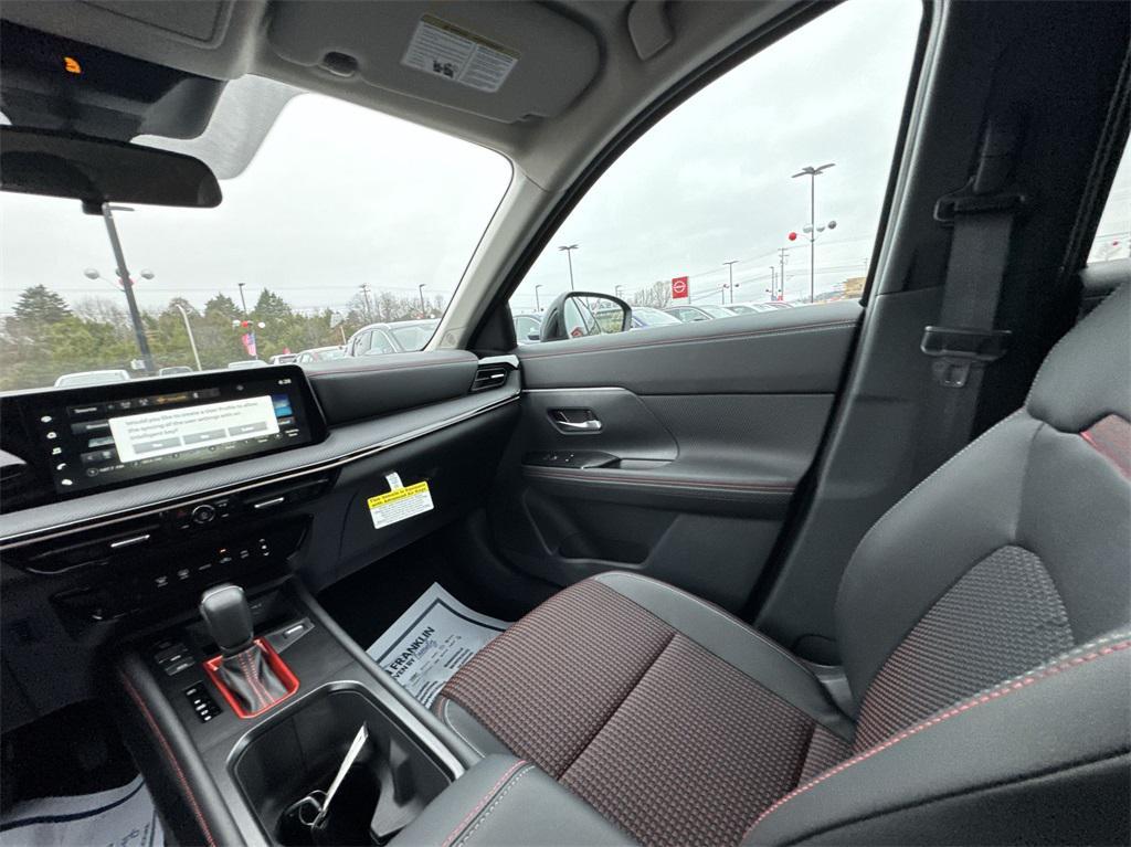 new 2025 Nissan Kicks car, priced at $28,060