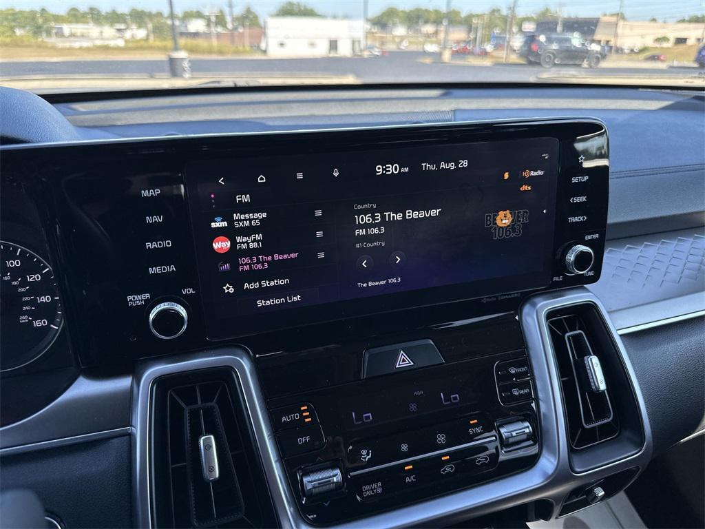 used 2023 Kia Sorento Hybrid car, priced at $31,800