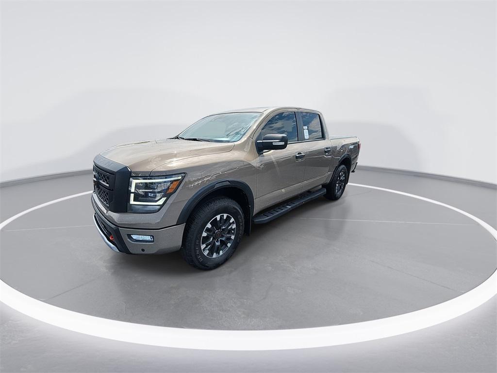 used 2023 Nissan Titan car, priced at $43,987