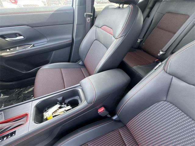 new 2025 Nissan Kicks car, priced at $31,044