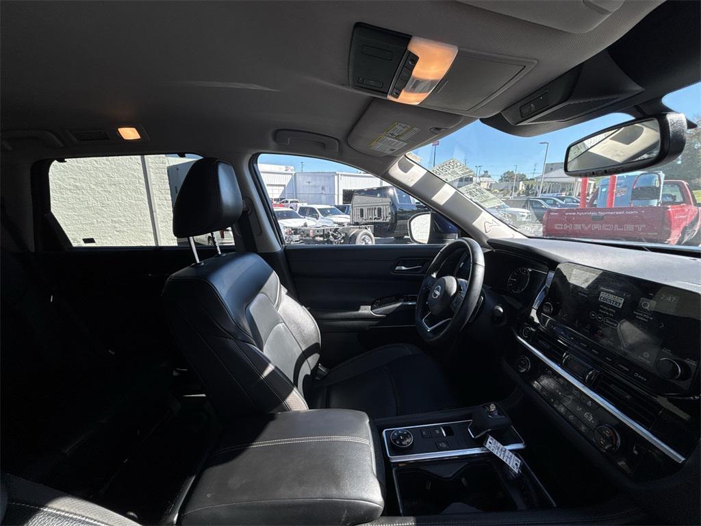 used 2022 Nissan Pathfinder car, priced at $33,975