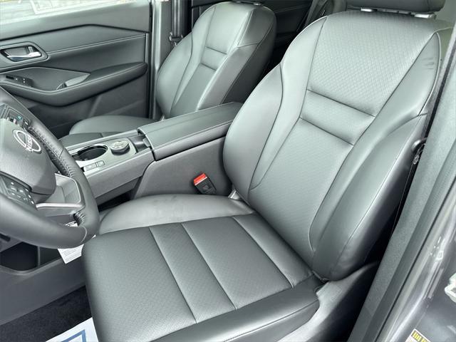 new 2025 Nissan Rogue car, priced at $34,913