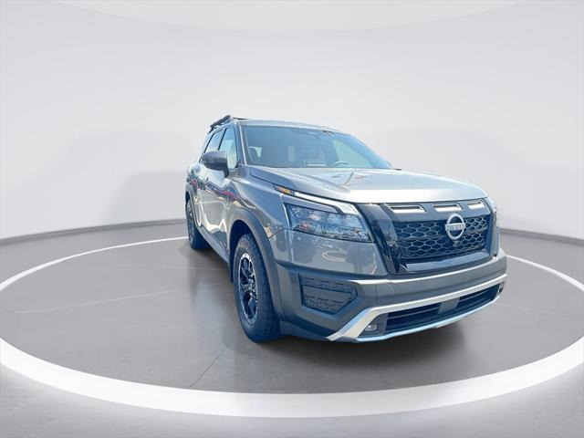 new 2025 Nissan Pathfinder car, priced at $40,261