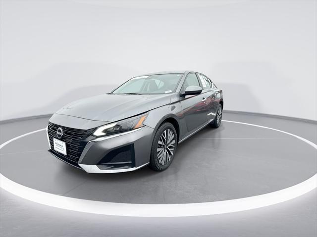 used 2023 Nissan Altima car, priced at $21,988