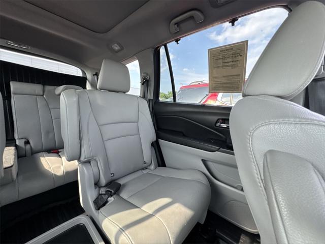 used 2022 Honda Pilot car, priced at $36,900