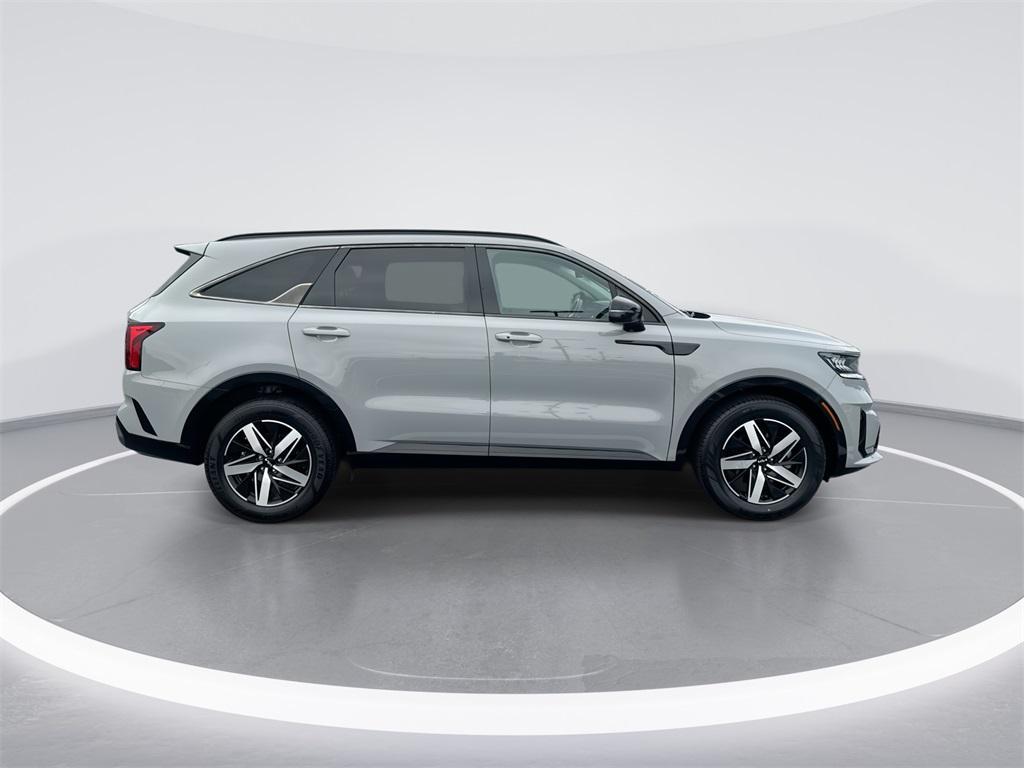 used 2022 Kia Sorento car, priced at $23,995