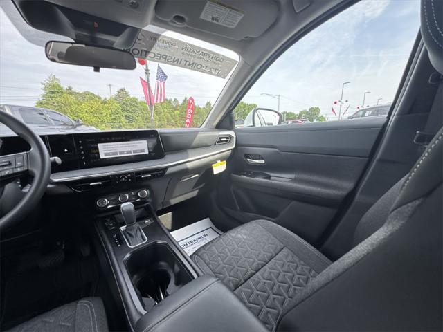new 2025 Nissan Kicks car, priced at $24,705