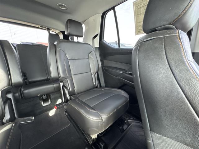 used 2021 Chevrolet Traverse car, priced at $28,400