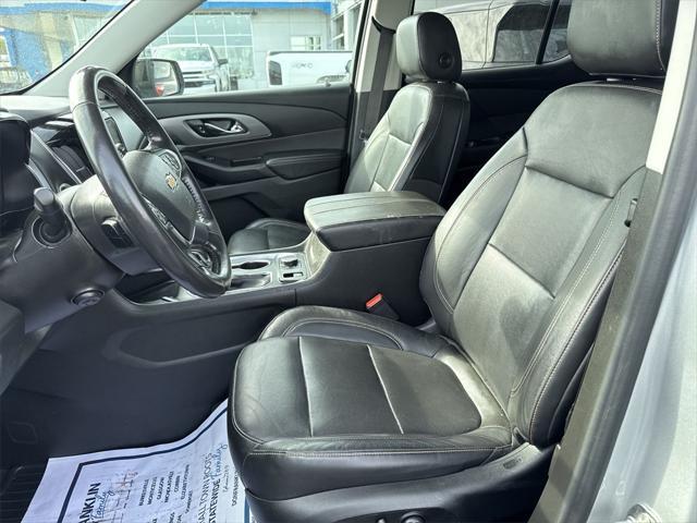used 2021 Chevrolet Traverse car, priced at $28,400