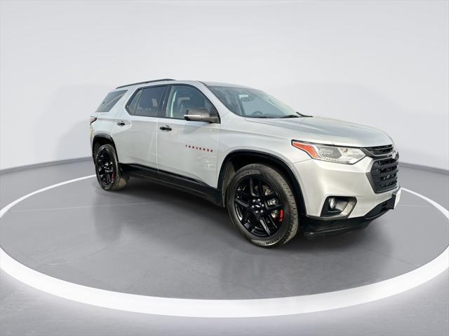 used 2021 Chevrolet Traverse car, priced at $28,400