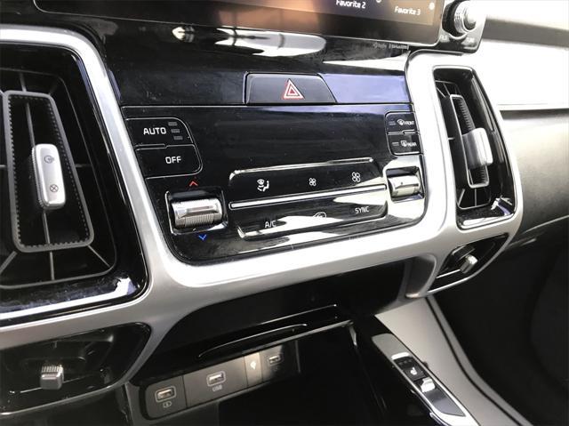 used 2022 Kia Sorento car, priced at $30,798
