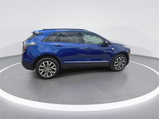 used 2023 Cadillac XT5 car, priced at $39,788