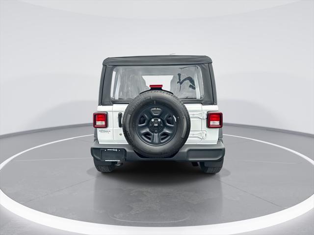 used 2022 Jeep Wrangler Unlimited car, priced at $31,683