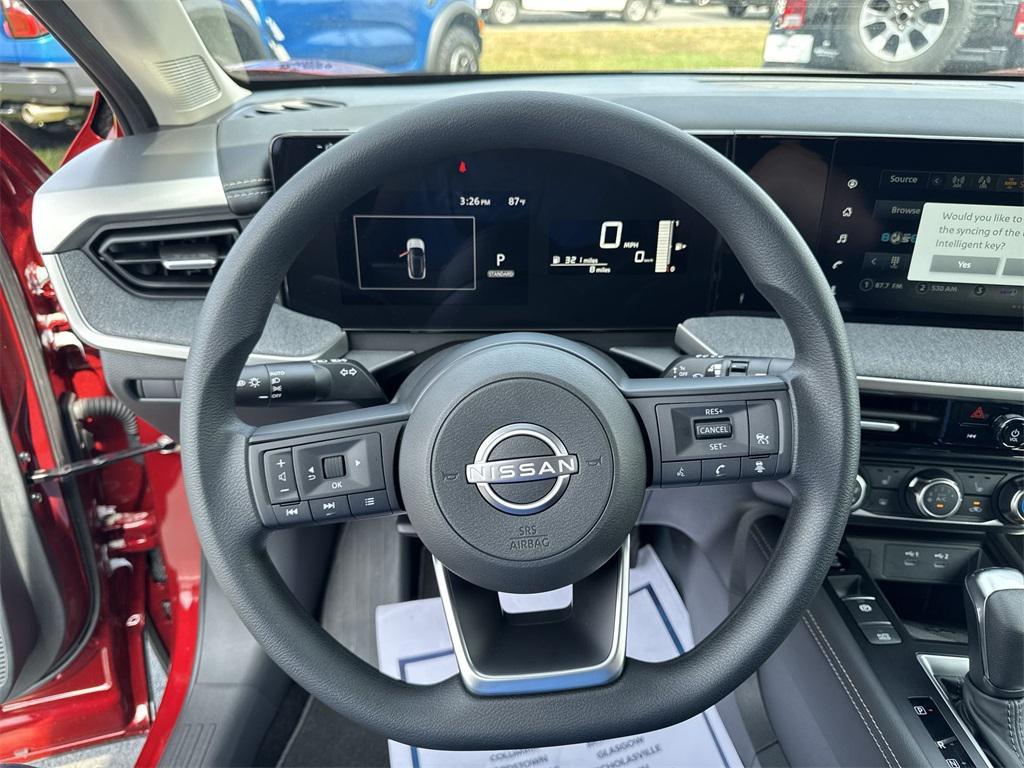 new 2025 Nissan Kicks car, priced at $27,943