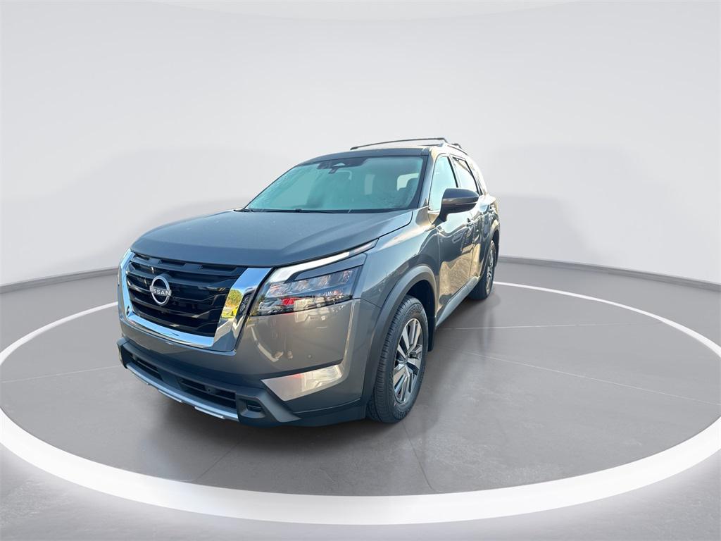 new 2025 Nissan Pathfinder car, priced at $43,485