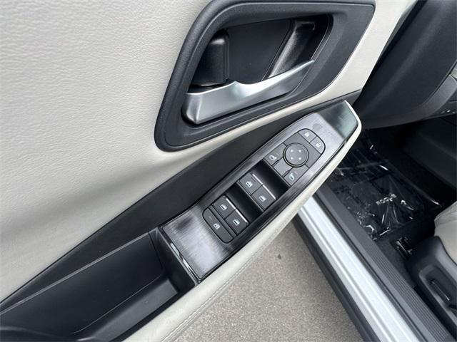 new 2025 Nissan Rogue car, priced at $31,556
