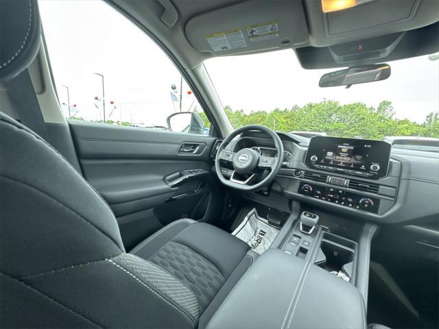 new 2025 Nissan Pathfinder car, priced at $35,409