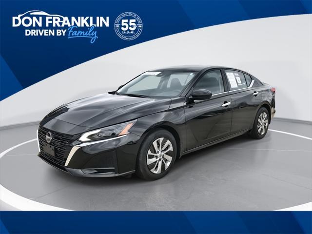 used 2023 Nissan Altima car, priced at $22,870