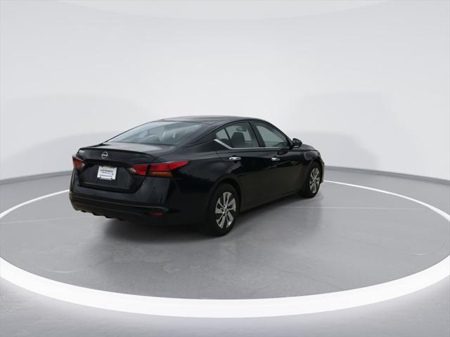 used 2023 Nissan Altima car, priced at $22,870