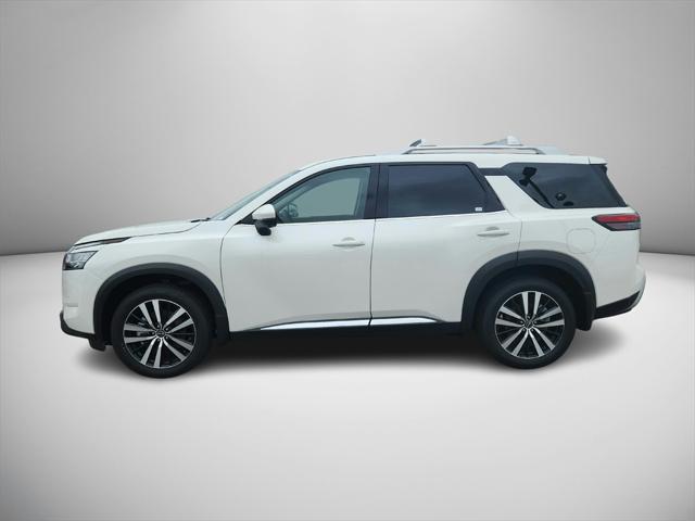 new 2024 Nissan Pathfinder car, priced at $48,995
